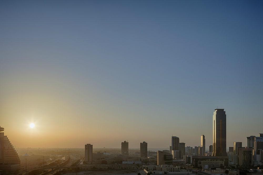 Le Meridien City Centre Bahrain Hotel Манама Екстериор снимка The skyline of Riyadh