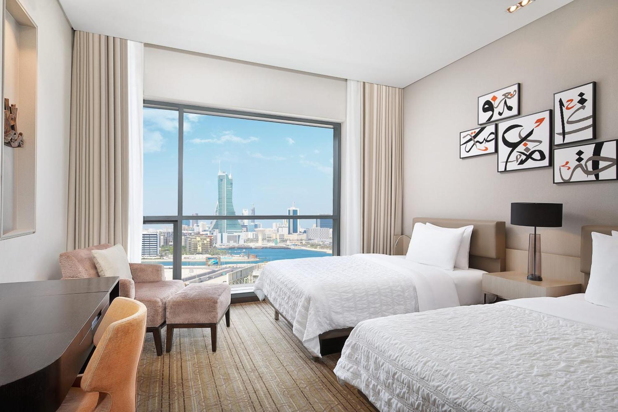 Le Meridien City Centre Bahrain Манама Екстериор снимка Deluxe Room