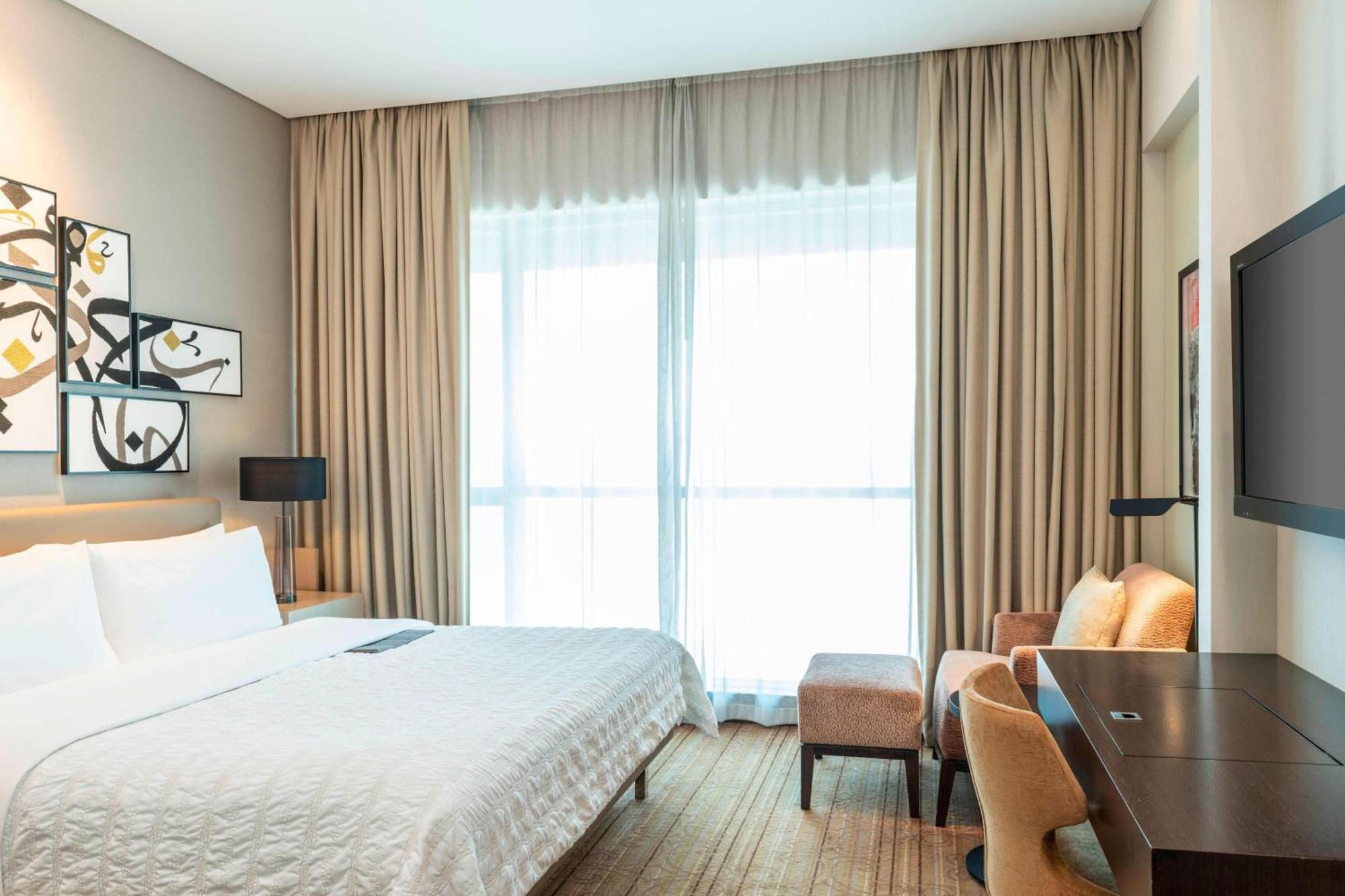 Le Meridien City Centre Bahrain Манама Екстериор снимка A bedroom at the hotel