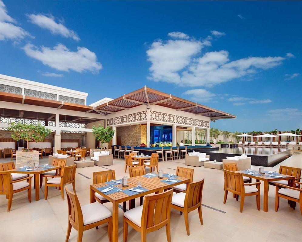 Le Meridien City Centre Bahrain Манама Екстериор снимка The rooftop bar at the W Bali