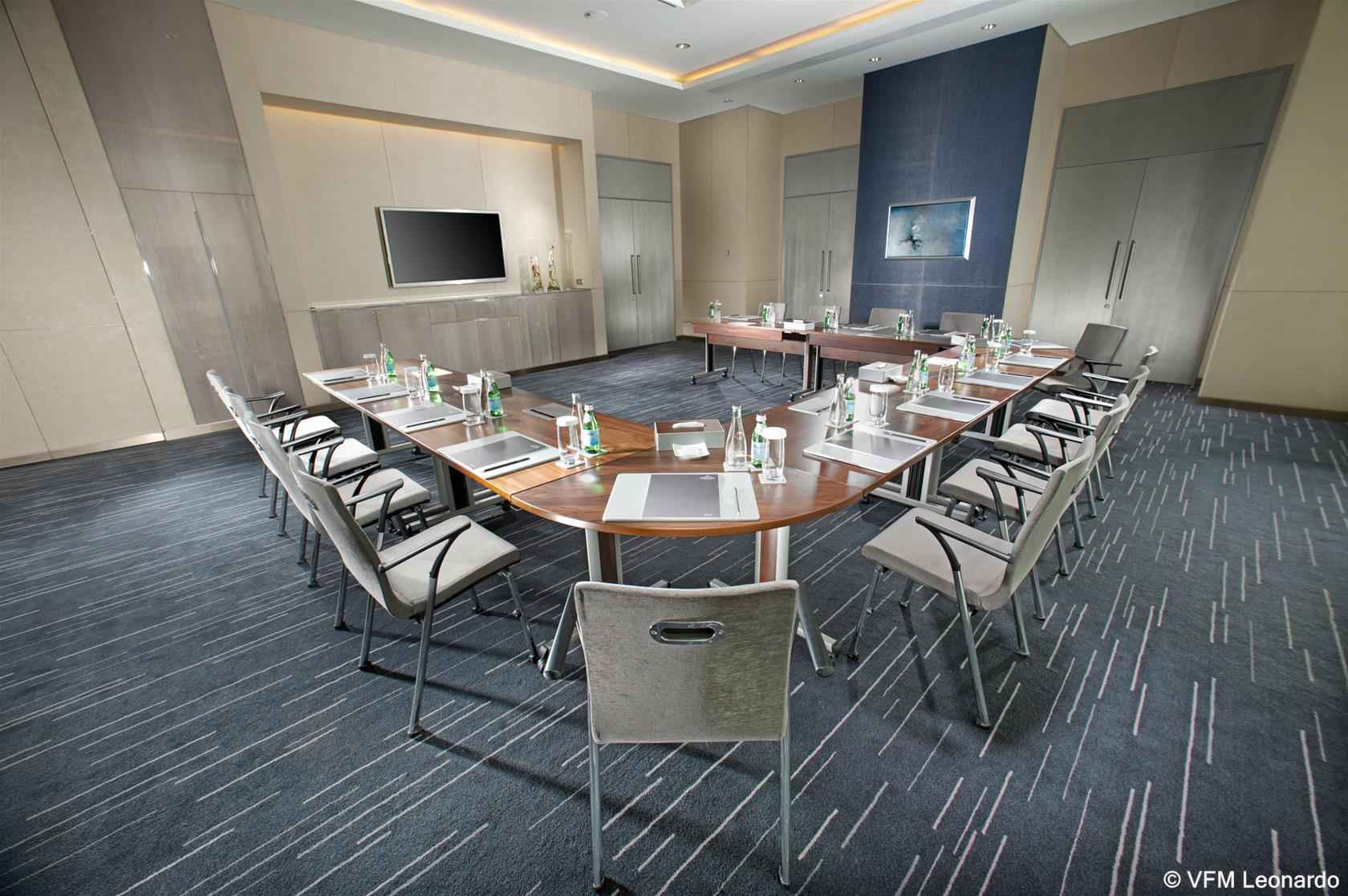 Le Meridien City Centre Bahrain Hotel Манама Екстериор снимка Meeting room